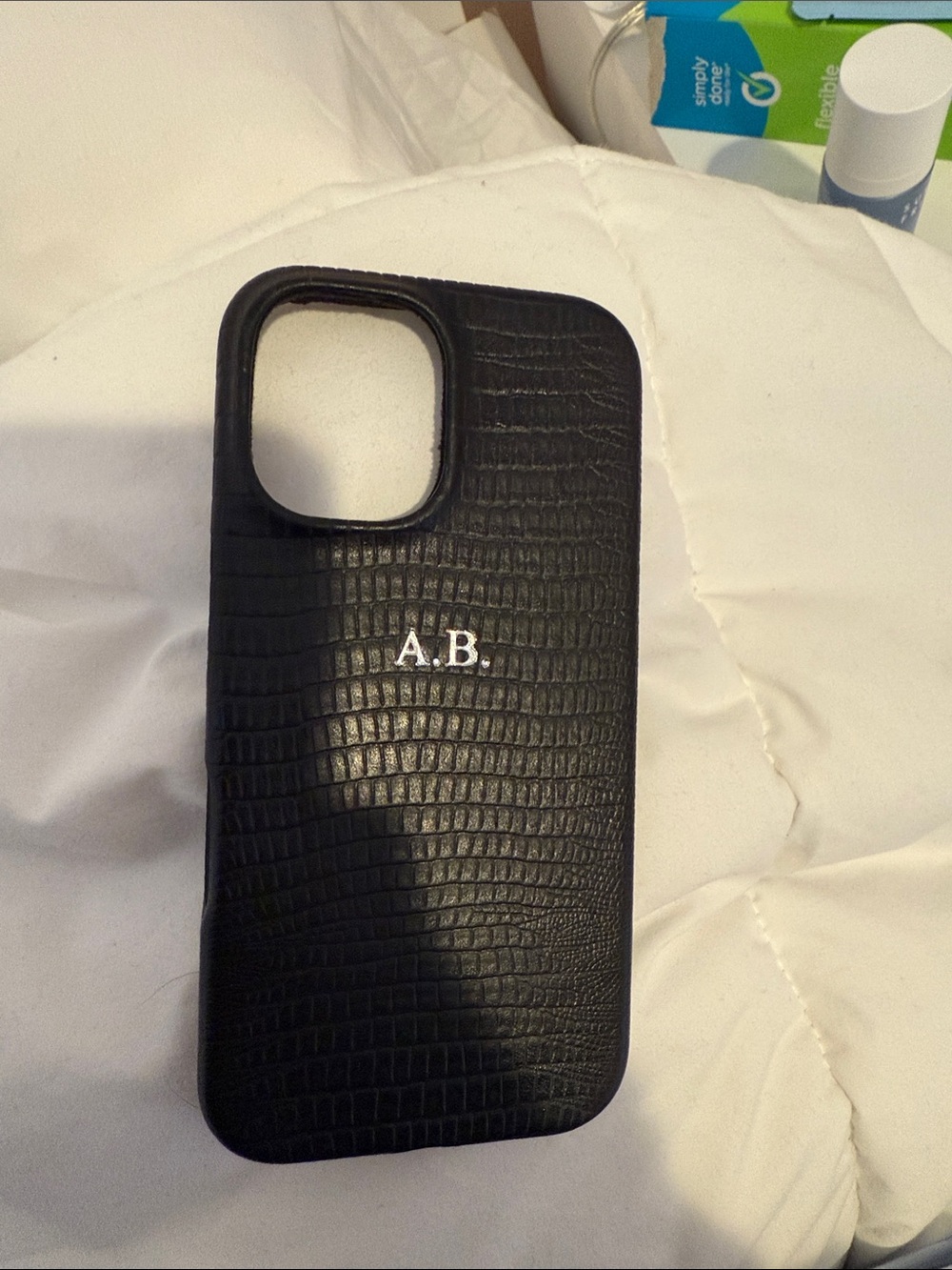 INSERIF PHONE CASE - Picture 3 of 12